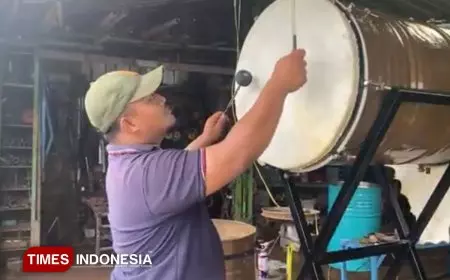 Sulap Drum Bekas Jadi Jidor, Perajin di Jombang Raup Cuan Rp30 Juta Saat Ramadan