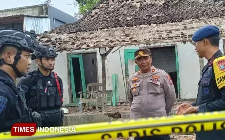 Gegana Polda Jatim Temukan 5 Kg Bahan Mesiu Pemicu Ledakan Mercon di Ponorogo