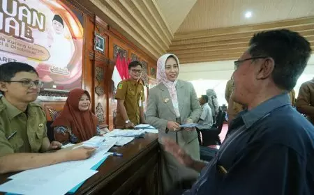 294 Tukang Becak Digelontor Bansos dari Pemkot Mojokerto