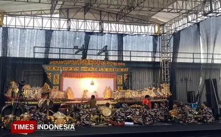 Gebrak Rekor MURI, Plaza Ambarrukmo Jogja Gelar Wayang Kulit 20 Jam Nonstop di Mal
