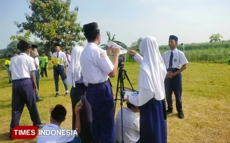 Belajar Layaknya Tim Produksi Profesional, Tim Film MTsN 9 Jombang Tumbuhkan Kreativitas, Kerja Sama, dan Percaya Diri Siswa