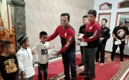 Gandeng Salon Masjid, Komunitas Bagong Mogok Cianjur Santuni Yatim dan Dhuafa