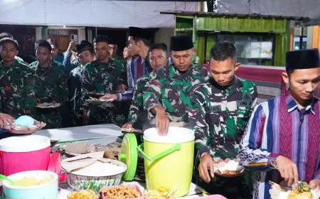 TMMD ke-127 Kodim 0808 Blitar Pererat Kebersamaan TNI dan Warga Lewat Buka Puasa Bersama