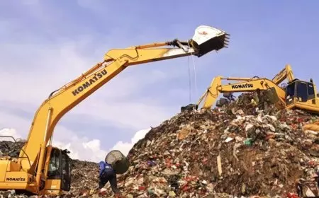 Longsor Gunungan Sampah Bantargebang Tewaskan Tiga Orang