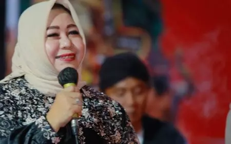 Eksotika Budaya Religi Ramadan, 60 Dadak Merak Getarkan Bantarangin Ponorogo