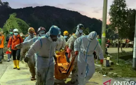 Tim SAR Temukan Dua Jenazah Tambahan Korban Longsor Sampah Bantargebang