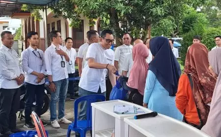 BRI Bagikan 1.000 Paket Sembako di Safari Ramadan Praya