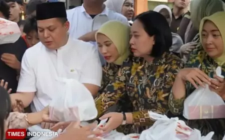 Ramadan Penuh Berkah, Kejari Majalengka Berbagi Takjil hingga Doa Bersama