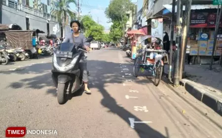 Sewa Stand Pasar Bandeng Gresik Naik, Panitia Sebut Sudah Termasuk Listrik dan Kebersihan