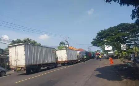 Antrean Kendaraan Mudik Pelabuhan Gilimanuk Mengular Hingga 30 Kilometer