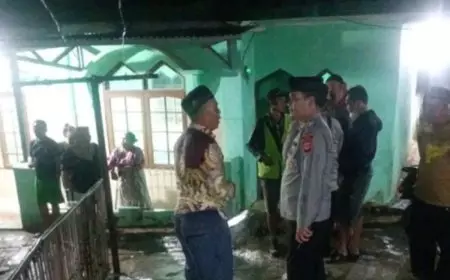 Jemaah Tarawih di Garut Diteror Lemparan Batu Besar, Pelaku Ternyata Warga Setempat