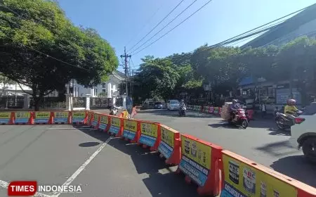 Pusat Perbelanjaan Membludak Jelang Lebaran, Dishub Kota Malang Lakukan Rekayasa Lalin