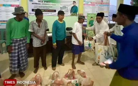 Gus Muhaimin Menebar Senyum di Tengah Kepungan Banjir Lamongan, Gresik dan Bojonegoro