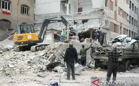 Tajikistan Kirim 3.600 Ton Logistik Menuju Iran