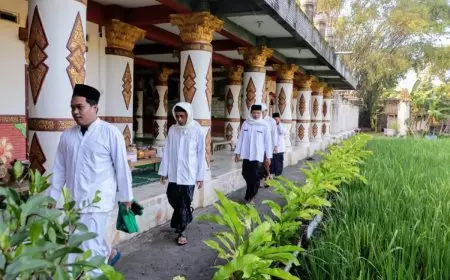 Jemaah Syathaariayah Ponorogo Rayakan Idul Fitri 1447 H Lebih Awal