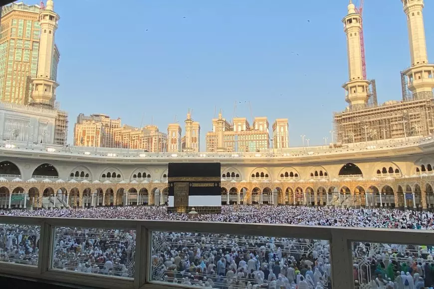 Eskalasi Konflik Timur Tengah, Kemenhaj Pastikan Keamanan Jemaah Umrah Terpantau