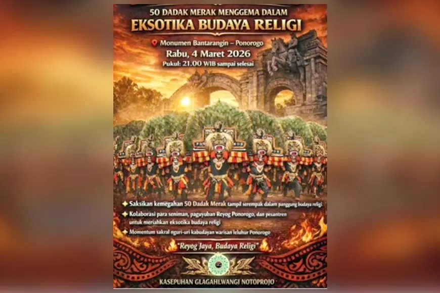 Eksotika Budaya Religi: 50 Dadak Merak Siap Guncang Monumen Bantarangin Ponorogo