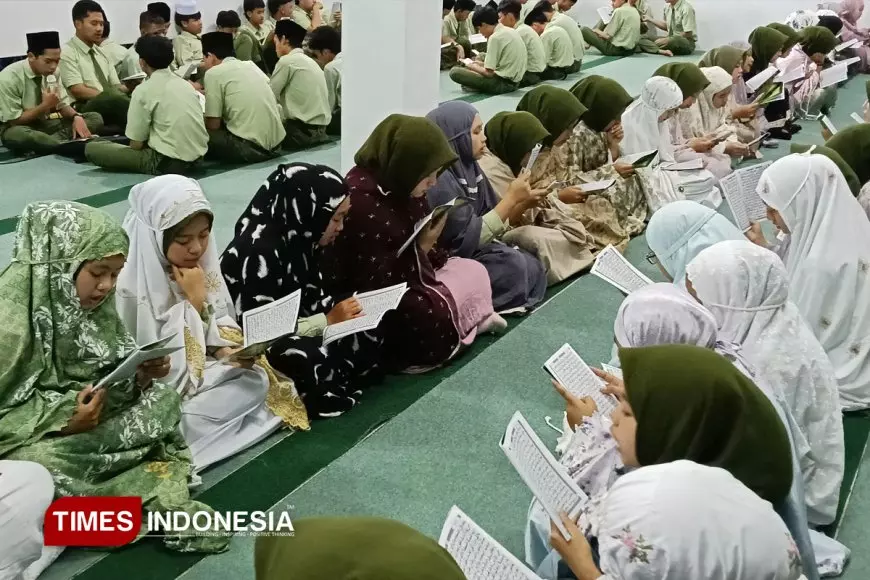 SMA Islam NU Pujon Khatamkan "Kitab Risalah Siyam" Selama Ramadan