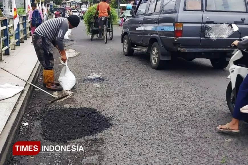 Tidak Benar Jembatan Koncer Bondowoso Ambruk, Sempat Ditutup karena Tambal Sulam