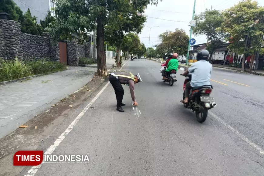 Remaja 16 Tahun Tewas dalam Kecelakaan Tunggal di Jalan Nasional Gajah Mada Banyuwangi