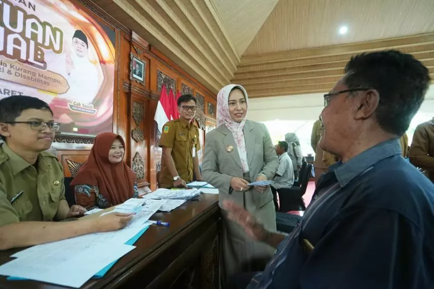 294 Tukang Becak Digelontor Bansos dari Pemkot Mojokerto