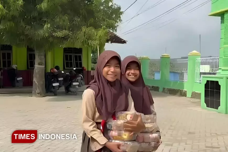 Menu MBG Sampai di Pelosok Blora, Siswa Semanggi Sambut Antusias