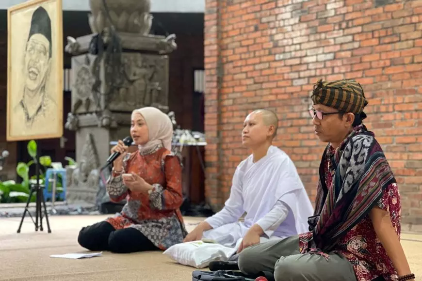 Haul Gus Dur ke-16 di Malang, Pemuda Lintas Agama Bersatu Mendoakan Indonesia