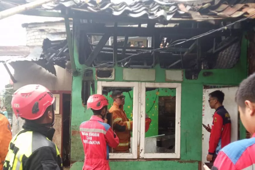 Mess Pekerja di Desa Gadog Cianjur Hangus Terbakar, Diduga Akibat Arus Pendek Listrik