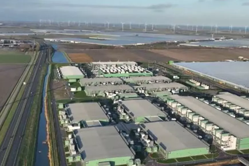 Iran Hancurkan Data Center Amazon di Timur Tengah, Internet di Teluk Mulai Kacau