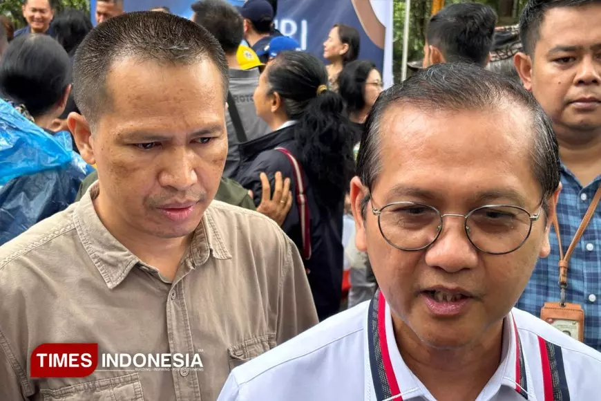 Dirjen Bimas Buddha Puji Inisiatif Gemabudhi Pulihkan Sungai Jaletreng Lewat Ecoenzyme