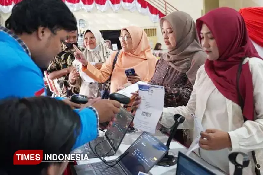 Lawan Inflasi di Bulan Ramadan, Polije Gelar Pameran Inovasi Lewat 1.060 Paket Sembako Bersubsidi