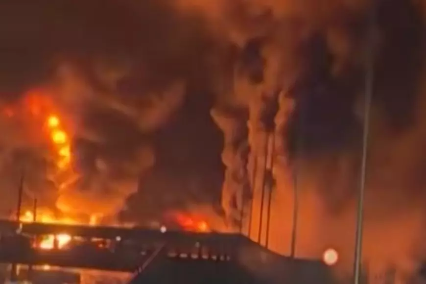 Iran Mengincar Minyak Dunia Bila AS dan Israel Terus Menyerang