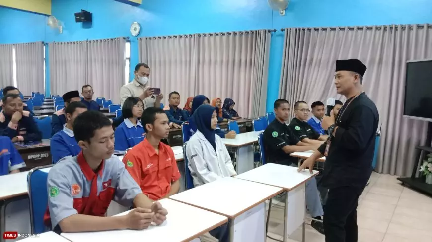 SMK PGRI 3 Malang Lepas Kontingen LKS Jatim 2026, Targetkan Juara di 16 Bidang Lomba