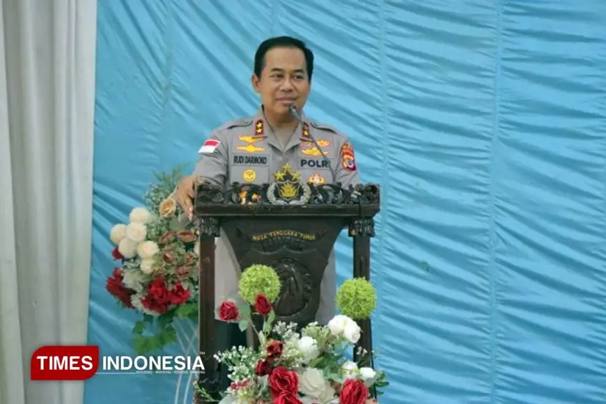 Kunjungi Polres Sumba Barat, Kapolda NTT Tekankan Semangat Berbuat Baik