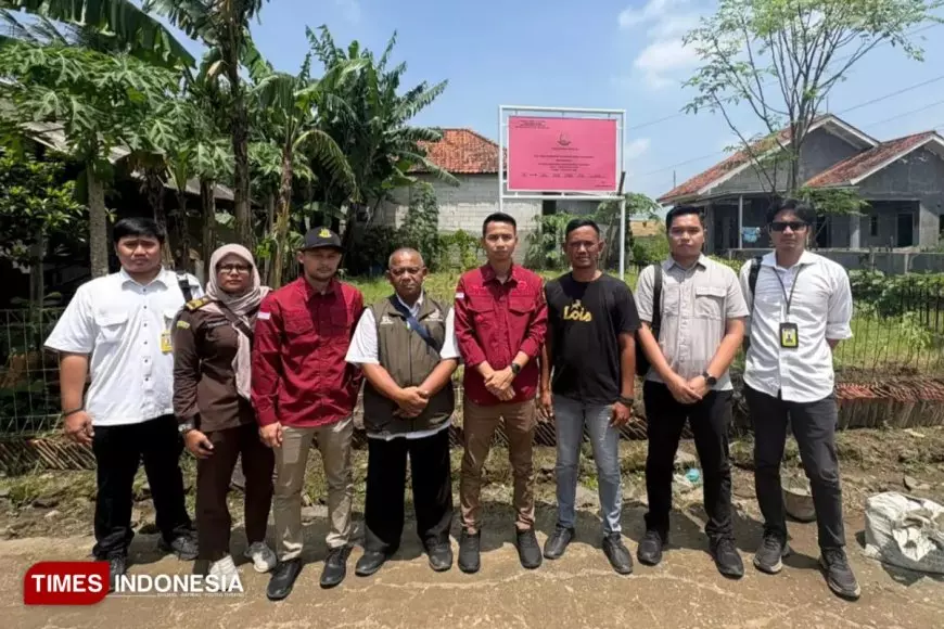Tak Bayar Uang Pengganti Rp1,3 Miliar, Kejari Majalengka Sita Aset Terpidana Korupsi