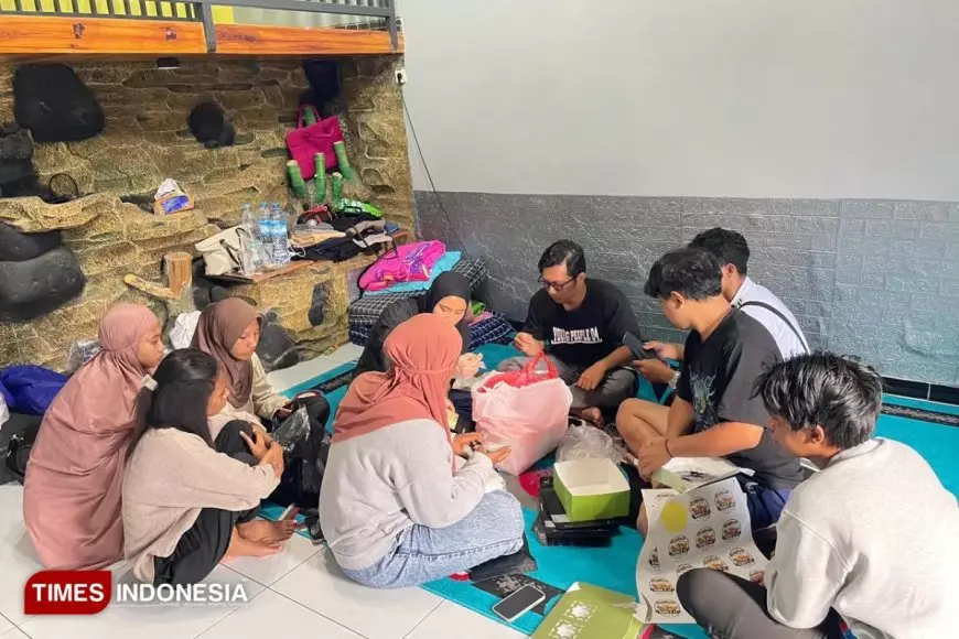 Perkuat Identitas Produk Lokal, Mahasiswa KSM UNISMA Ciptakan Logo dan Kemasan Baru bagi UMKM