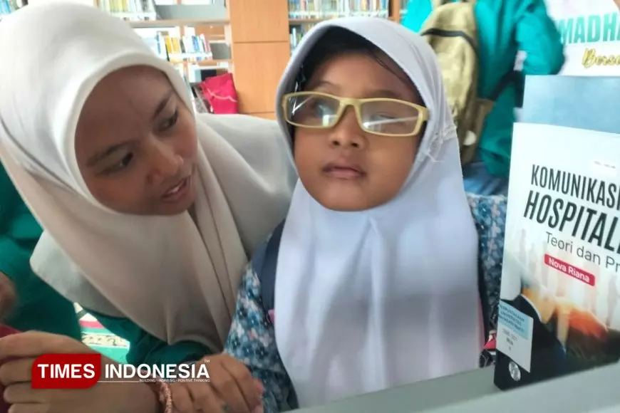 Puluhan Tunanetra Ikuti Program Pemberdayaan Difabel di Vokasi UMB Tasikmalaya