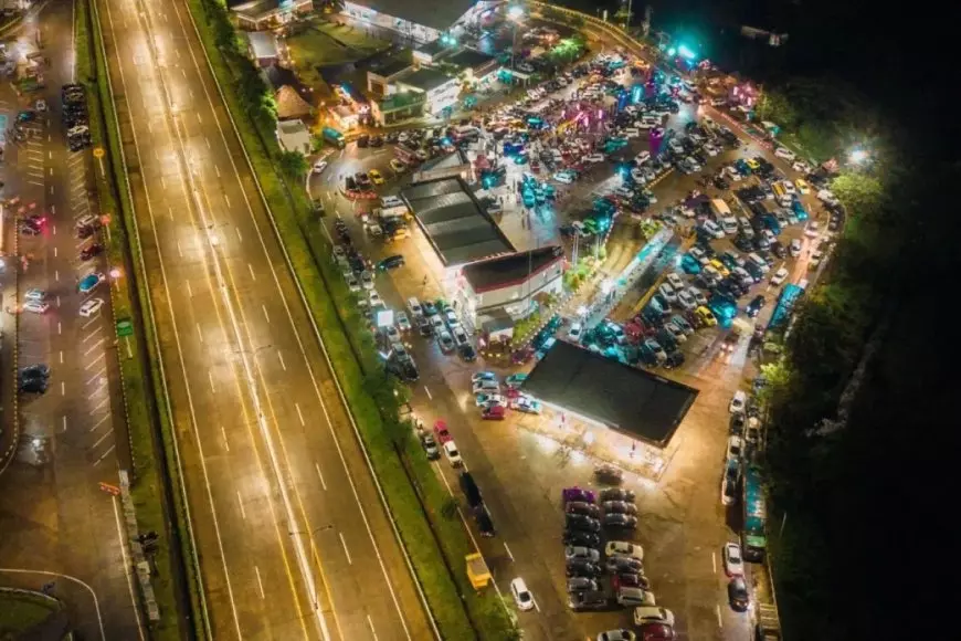 Ramadan Night Run 2026 Meriahkan Rest Area Travoy KM 66A Tol Pandaan–Malang, 400 Mobil Komunitas Mejeng