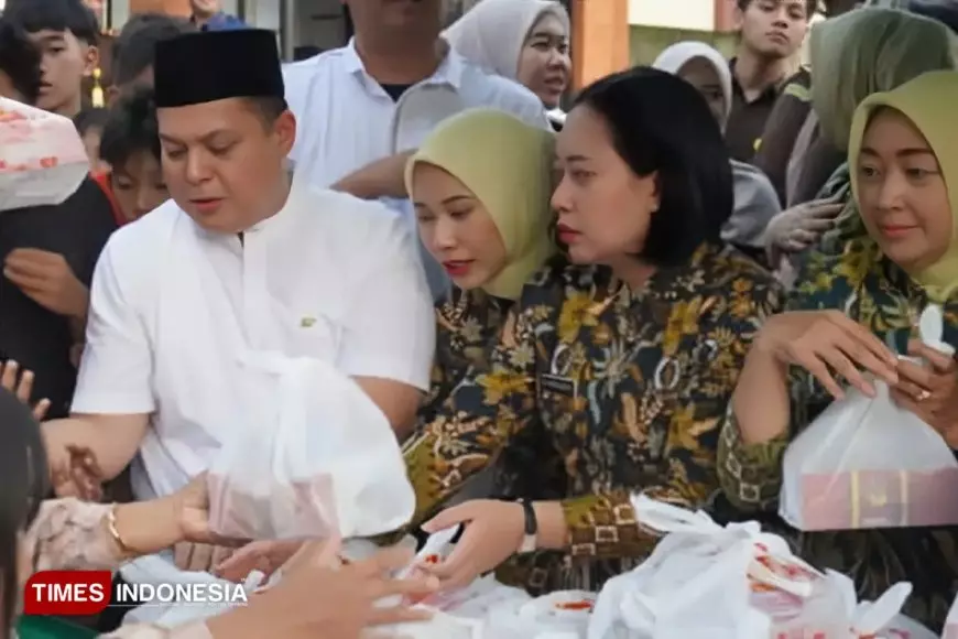 Ramadan Penuh Berkah, Kejari Majalengka Berbagi Takjil hingga Doa Bersama