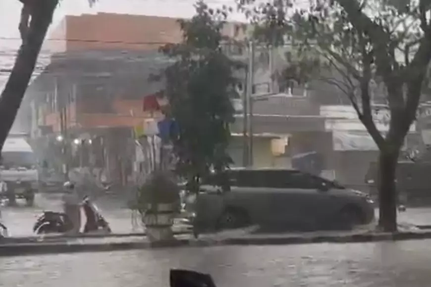 Hujan Deras, Kawasan Suhat Kota Malang Lagi-lagi Kebanjiran