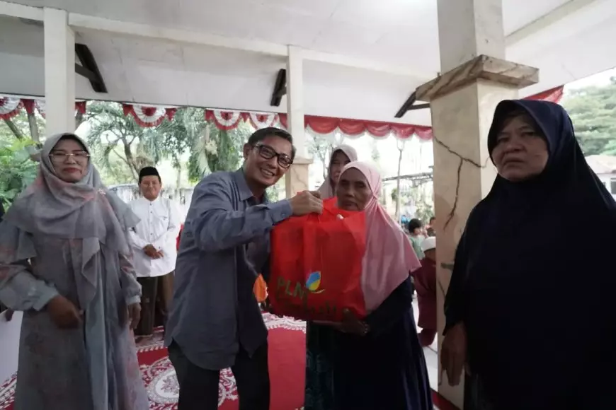 Masuk Akhir Ramadan, PLN Nusantara Power Paiton Tebar 1.000 Paket Sembako