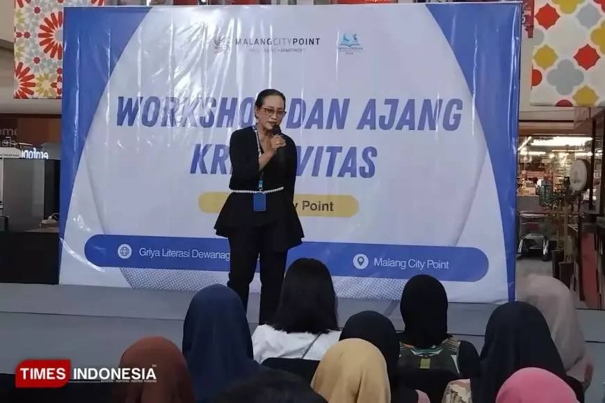 Workshop Literasi Keuangan di Malang, Ibu Rumah Tangga Diajak Menabung Emas