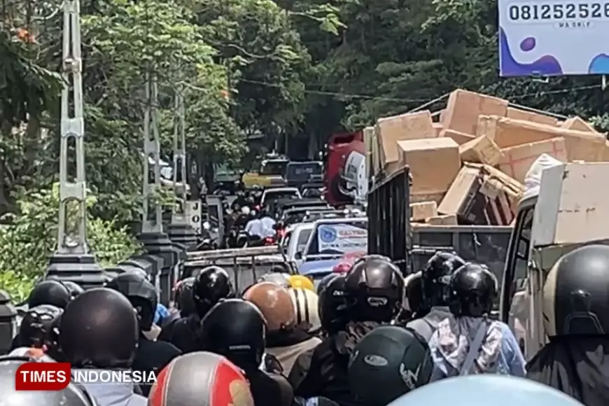 118.100 Ribu Kendaraan Masuk Malang, Arus Lalin Tol Mulai Meningkat