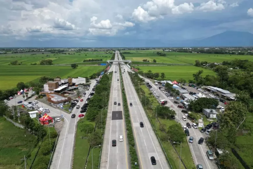 Arus Mudik Lebaran 2026, ASTRA Tol Jombang–Mojokerto Siapkan 200 Petugas dan SPBU Modular