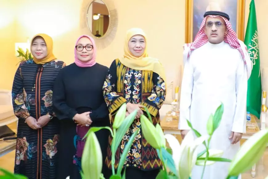 Khofifah Ajak Doakan Arab Saudi Tetap Aman Jelang Haji 2026