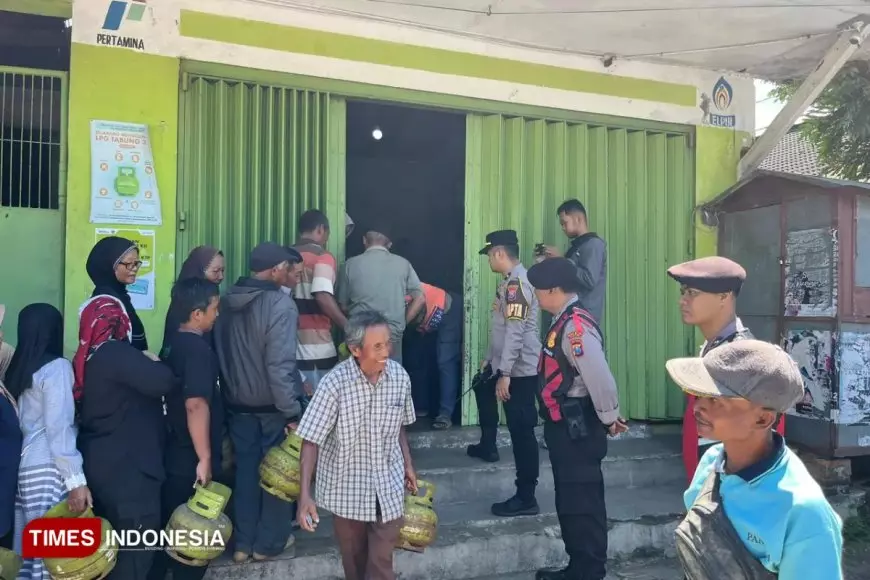 Pengamanan Diperketat Jelang Lebaran, Polres Pacitan Kawal Distribusi 1 KK 1 Tabung LPG 3Kg