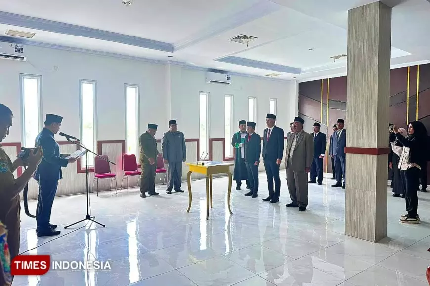 Wabup Morotai Melantik Pejabat PTP, Administrator dan Pengawas di Lingkup Pemkab